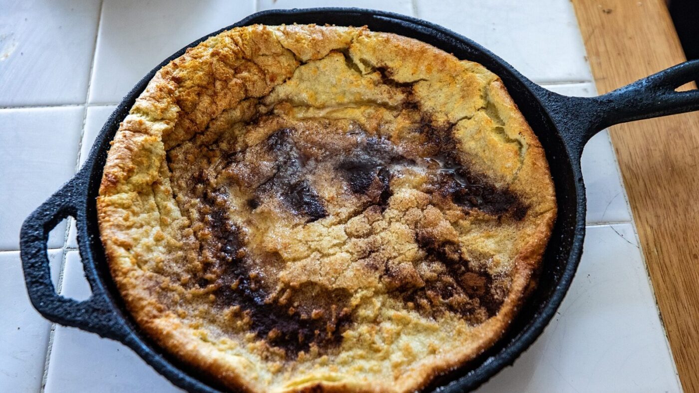Dutch baby (orkaitėje keptas blynas)
